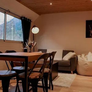 Ambiance Montagne, A Deux Pas De La Gare Cluses