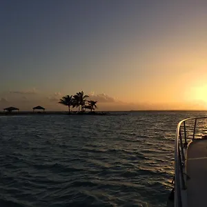 Bleu Turquoise Le Gosier (Grande-Terre)